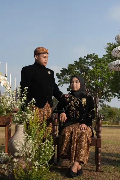 Sesi prewedding di Prambanan — SDR00672.JPG